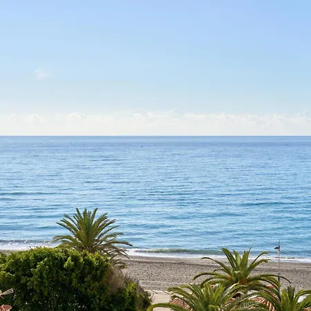 Sea Views Centro Internacional A99 *