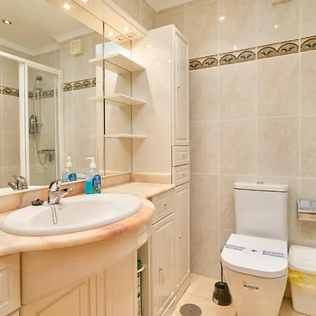 Sea Views Centro Internacional A99 Apartment *